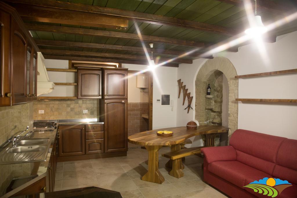 Albergo Diffuso - Il Poggetto Tra Urbino & San Marino 部屋 写真
