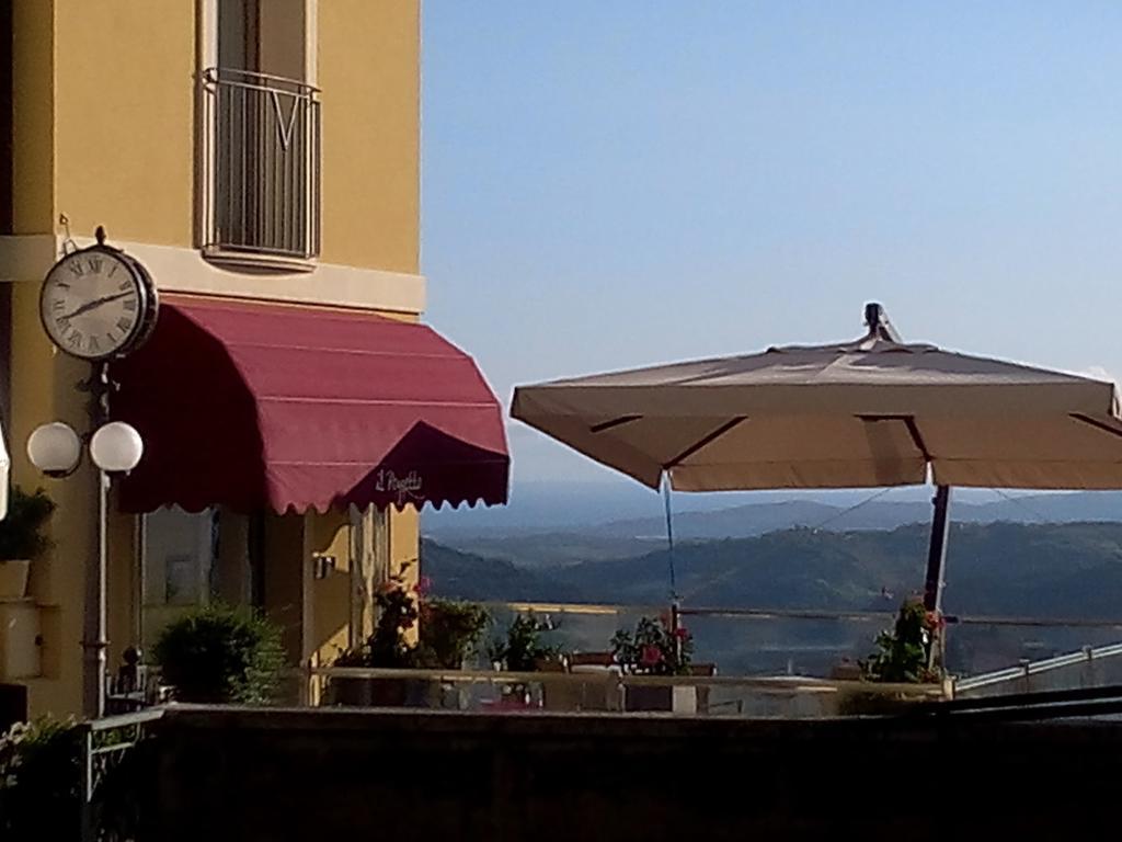 Albergo Diffuso - Il Poggetto Tra Urbino & San Marino エクステリア 写真