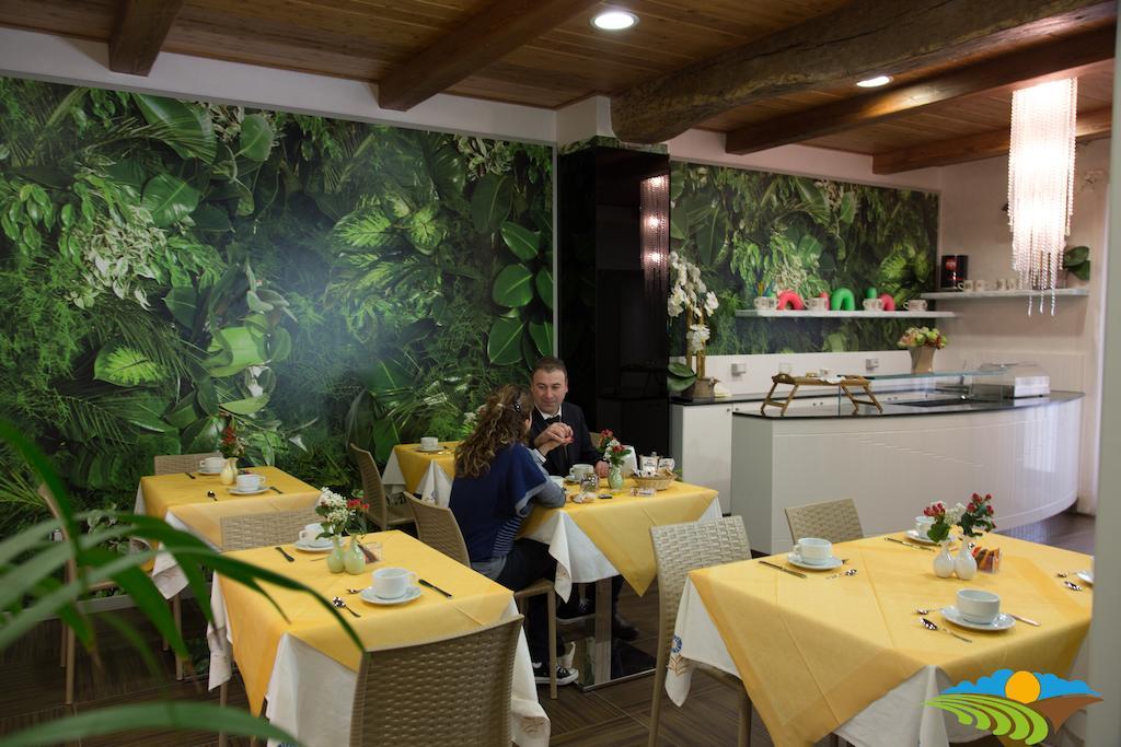 Albergo Diffuso - Il Poggetto Tra Urbino & San Marino エクステリア 写真